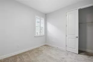 28761 Sweet Persimmon Dr, Wesley Chapel, FL 33543 - Photo 29