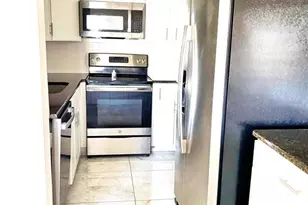 2583 Countryside Blvd, Clearwater, FL 33761 - Photo 3