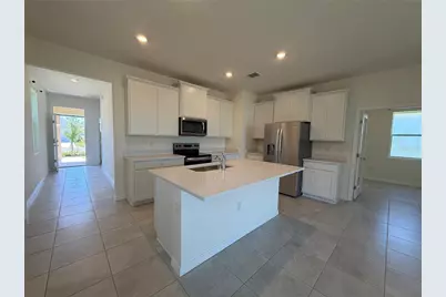 8589 Pinecrest Trail, Wildwood, FL 34785 - Photo 3