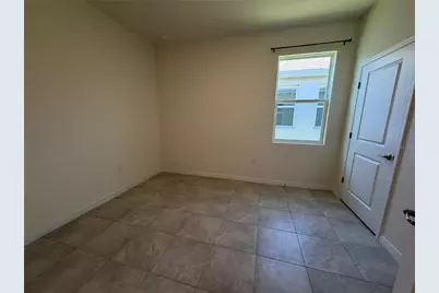 8589 Pinecrest Trail, Wildwood, FL 34785 - Photo 9