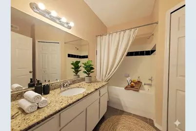 6029 Westgate Drive #712, Orlando, FL 32835 - Photo 5