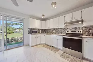 6924 Woodlake, Orlando, FL 32810 - Photo 7
