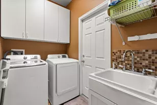 3377 Sterling Lake Cir, Oviedo, FL 32765 - Photo 25