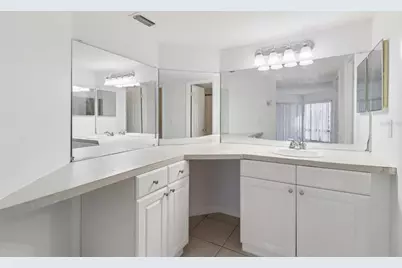 4369 Aqua Vista Drive #16-C, Orlando, FL 32839 - Photo 9