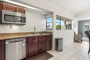 12720 Raftsmen Ct, Orlando, FL 32828 - Photo 11