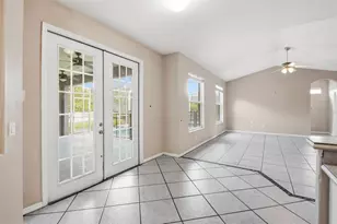 16825 Harrierridge Pl, Lithia, FL 33547 - Photo 13