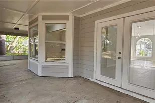 370 S Cobble Ct, Mount Dora, FL 32757 - Photo 3