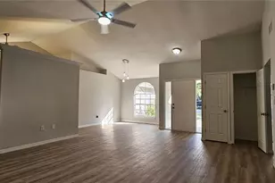 370 S Cobble Ct, Mount Dora, FL 32757 - Photo 5