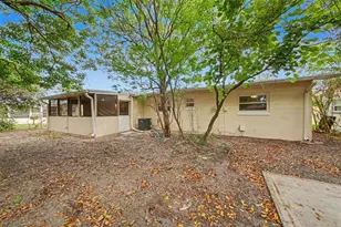 722 Galsworthy Ave, Orlando, FL 32809 - Photo 25