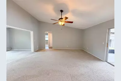 17621 Meadowbridge Drive, Lutz, FL 33549 - Photo 15