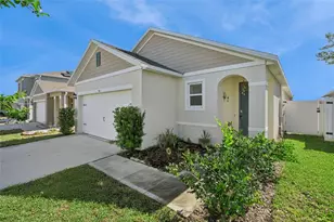 916 August Sky Dr, Deltona, FL 32738 - Photo 3