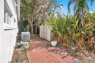 206 Cattail Ct, Orlando, FL 32806 - Photo 29