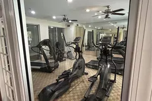 860 N Orange Ave, Orlando, FL 32801 - Photo 25