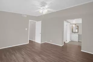 3338 N Citrus Cir, Zellwood, FL 32798 - Photo 9