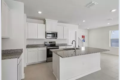 2700 Meadow Crest Drive, Saint Cloud, FL 34773 - Photo 11