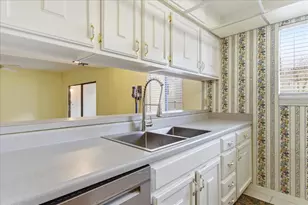 1412 Oak Pl, Apopka, FL 32712 - Photo 5