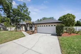 2113 Martingale Pl, Oviedo, FL 32765 - Photo 39