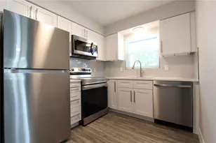 5120 24th Ave S, Gulfport, FL 33707 - Photo 5
