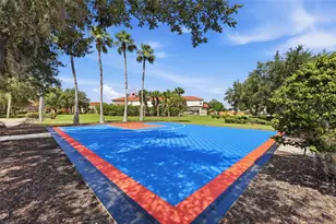 1120 Las Fuentes Dr, Kissimmee, FL 34746 - Photo 35
