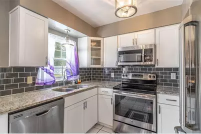 3226 Kelvington Drive, Orlando, FL 32810 - Photo 5