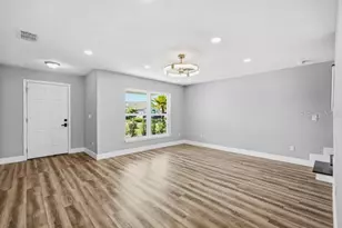 728 Belvoir Dr, Davenport, FL 33837 - Photo 5