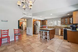 1048 N Grandview St, Mount Dora, FL 32757 - Photo 7