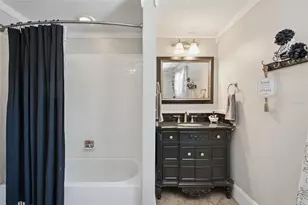 1048 N Grandview St, Mount Dora, FL 32757 - Photo 25
