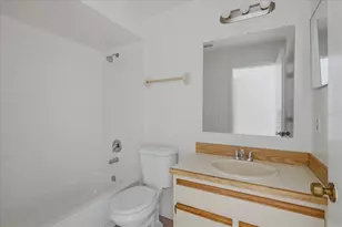 601 Oak Manor Cir, Orlando, FL 32825 - Photo 13