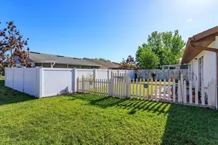 601 Oak Manor Cir, Orlando, FL 32825 - Photo 17