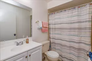 601 Oak Manor Cir, Orlando, FL 32825 - Photo 15