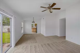 601 Oak Manor Cir, Orlando, FL 32825 - Photo 7