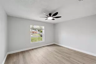 621 N Delmonte Ct, Poinciana, FL 34758 - Photo 17