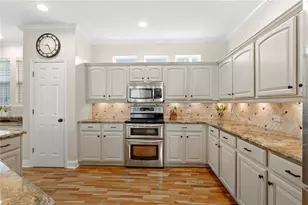 204 Norfolk Pl, Celebration, FL 34747 - Photo 9