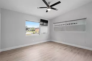 5837 Westbury Dr, Orlando, FL 32808 - Photo 21