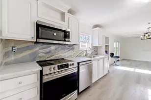 14025 Stag Horn Ct, Astatula, FL 34705 - Photo 7