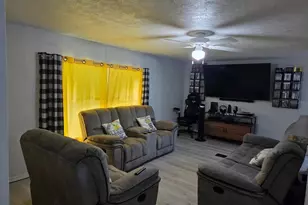 6663 Pompeii Rd, Orlando, FL 32822 - Photo 9