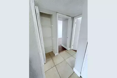 4767 S Texas Avenue #4767B, Orlando, FL 32839 - Photo 5