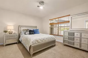 906 Edith Dr, Fruitland Park, FL 34731 - Photo 7