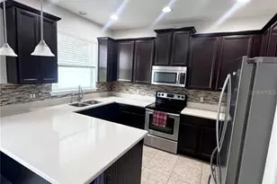 9319 Strongbark Ln, Orlando, FL 32832 - Photo 7