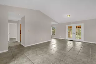 203 Larkspur Ct, Kissimmee, FL 34743 - Photo 3