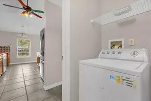 203 Larkspur Ct, Kissimmee, FL 34743 - Photo 15