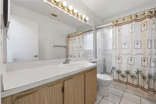 255 Tom Sawyer Ct, Orlando, FL 32828 - Photo 15