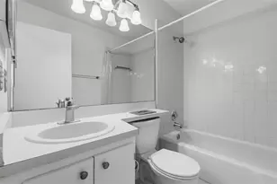 255 Tom Sawyer Ct, Orlando, FL 32828 - Photo 17