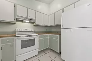 255 Tom Sawyer Ct, Orlando, FL 32828 - Photo 11