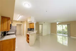 738 Crest Pines Dr, Orlando, FL 32828 - Photo 7