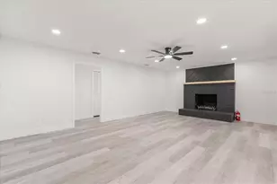 918 N Atmore Cir, Deltona, FL 32725 - Photo 15