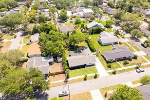2415 Eaton Ln, Orlando, FL 32804 - Photo 45