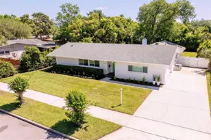 2415 Eaton Ln, Orlando, FL 32804 - Photo 41