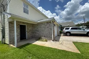 2127 Tom St, Navarre, FL 32566 - Photo 3