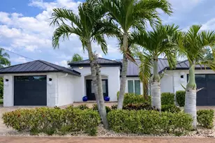 808 SW 52nd St, Cape Coral, FL 33914 - Photo 1